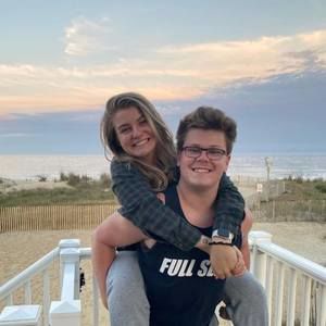 Meet your Posher, Janelle